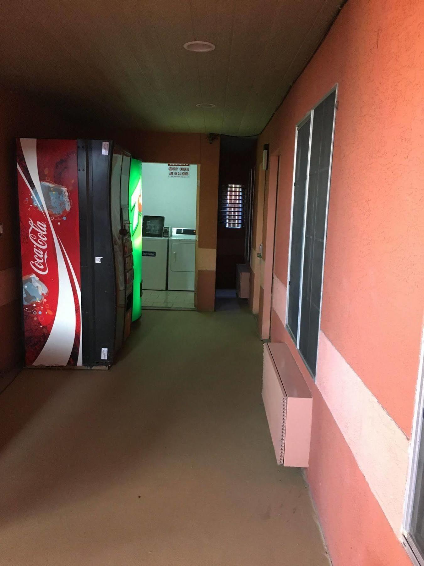 圣安东尼奥拉克兰空军基地旅程住宿 外观 照片